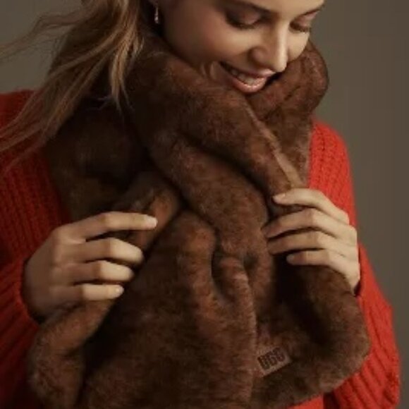 Anthro x UGG Faux Fur Pull Through Scarf